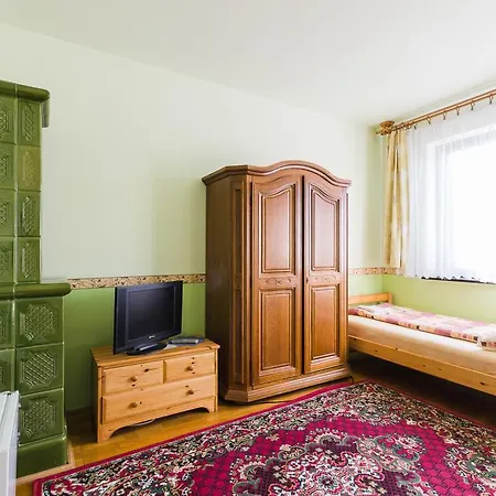 Vendégház Familia Panzio *