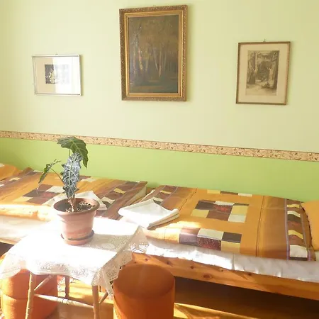Pensjonat Familia Panzio 3*